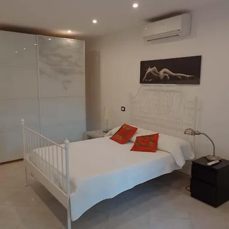 Apartament Angelina Garden *