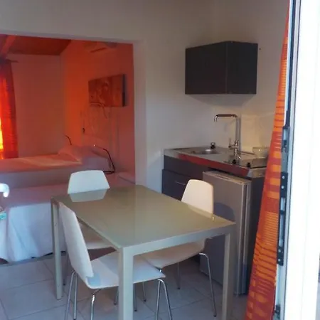 Angelina Garden Appartement