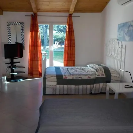 Angelina Garden * Grimaud